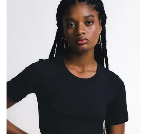 Camiseta Feminina Insider Daily Básica por R$ 46 com cupom MODANOML