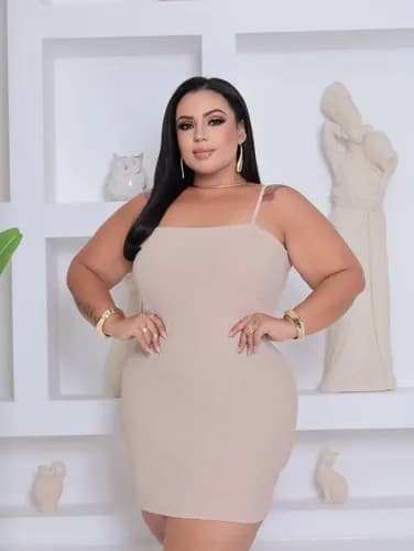 Vestido Feminino Plus Size Curto Alcinha Liso Básico